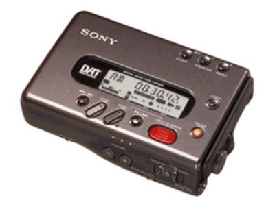 1995_SONY TCD-D8