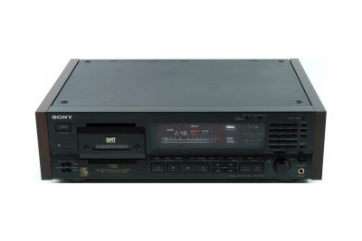 1996_SONY DTC-77ES